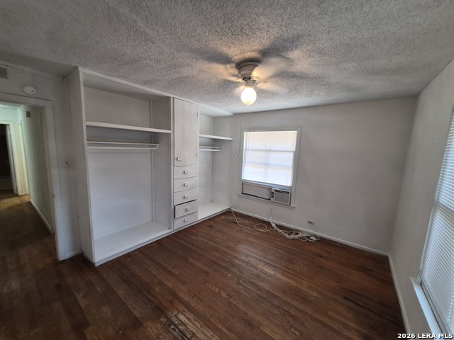 807 Weizmann St Property Photo 21