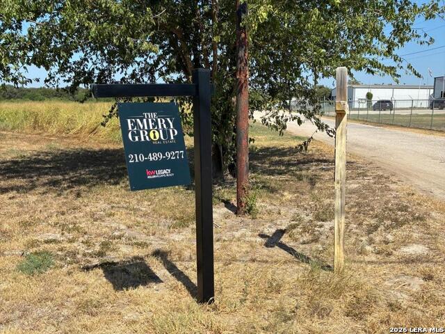 1886 E Us Highway 90 Property Photo 1