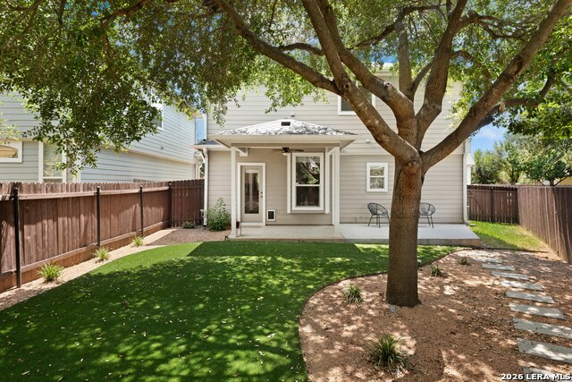 1704 Comfort Property Photo 3