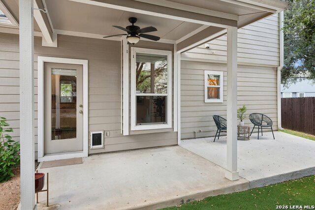 1704 Comfort Property Photo 20