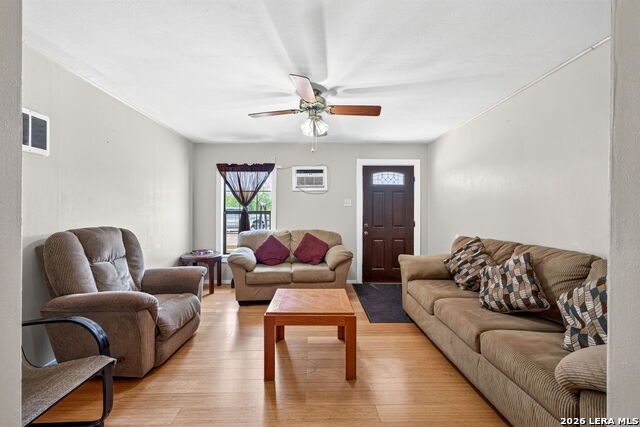 850 Fm 743 Property Photo 3