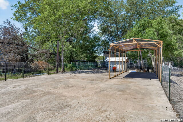 850 Fm 743 Property Photo 24