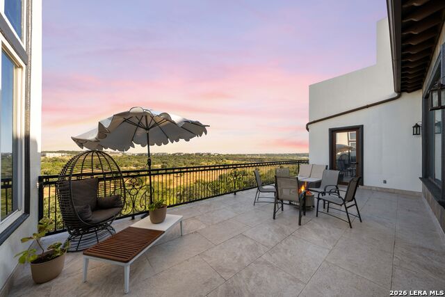 37 Trophy Property Photo 63