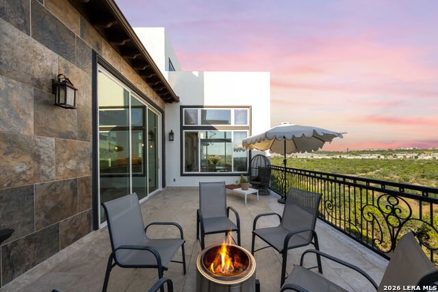 37 Trophy Property Photo 64