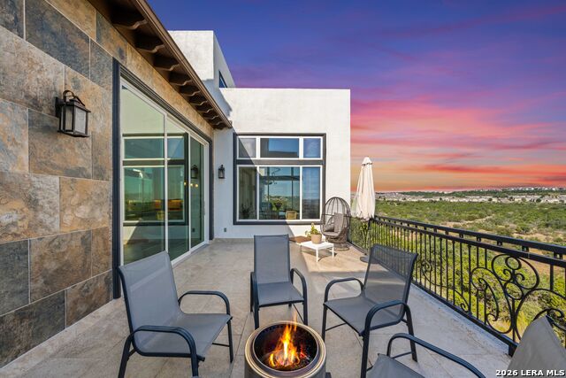 37 Trophy Property Photo 75