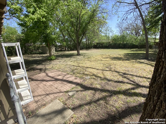 427 Turner Property Photo 8
