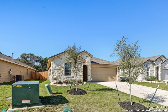 21281 Millstream Bend Property Photo 4