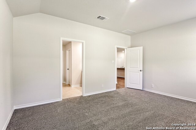 21281 Millstream Bend Property Photo 17