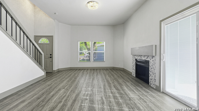 6704 Spring Front Dr Property Photo 6