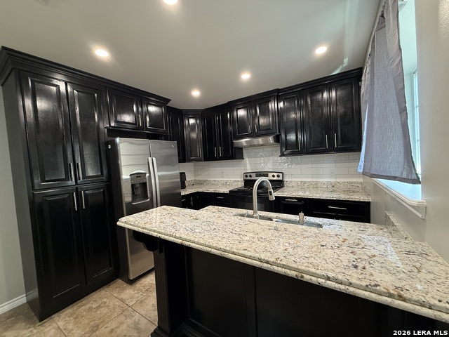 1481 Cecilio St Property Photo 5