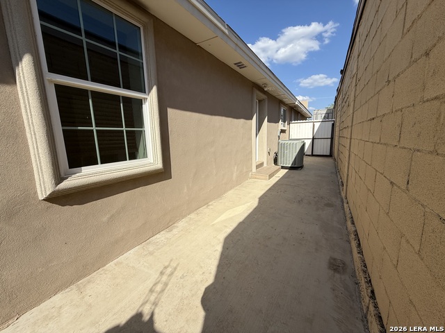 1481 Cecilio St Property Photo 14