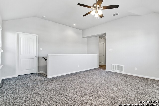 6035 Snorkel Sq Property Photo 17