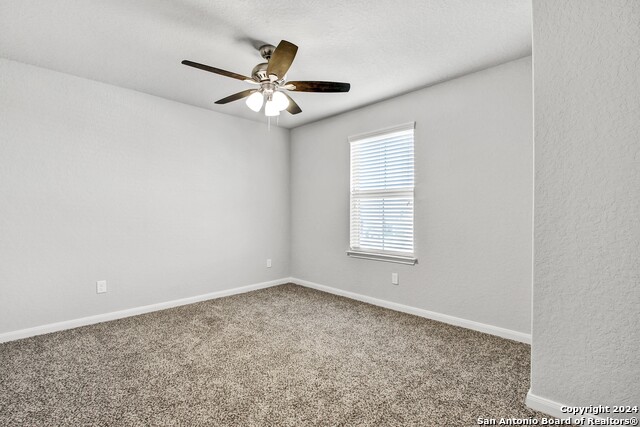 6035 Snorkel Sq Property Photo 21