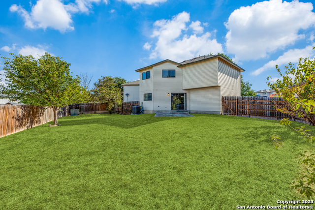 9 Crystal Moon Property Photo 12