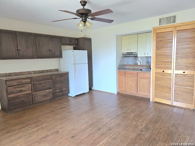 1006 Guadalupe Property Photo 17