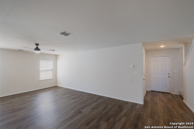 6239 Fieldrun Property Photo 6