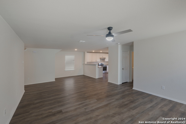 6239 Fieldrun Property Photo 8