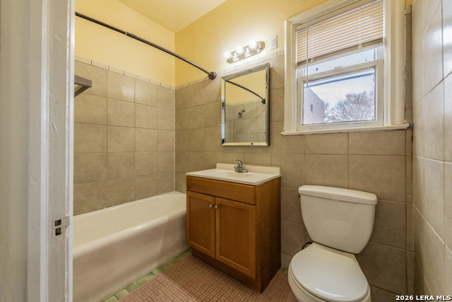 403 W Hollywood Ave Property Photo 21