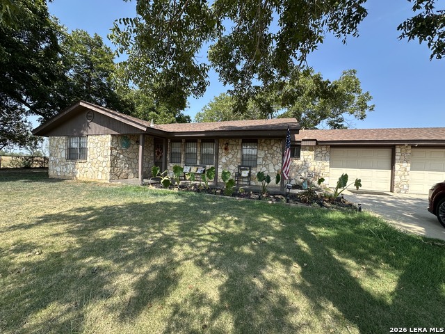 325 Mccaughan Rd Property Photo 1