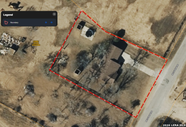 325 Mccaughan Rd Property Photo 2