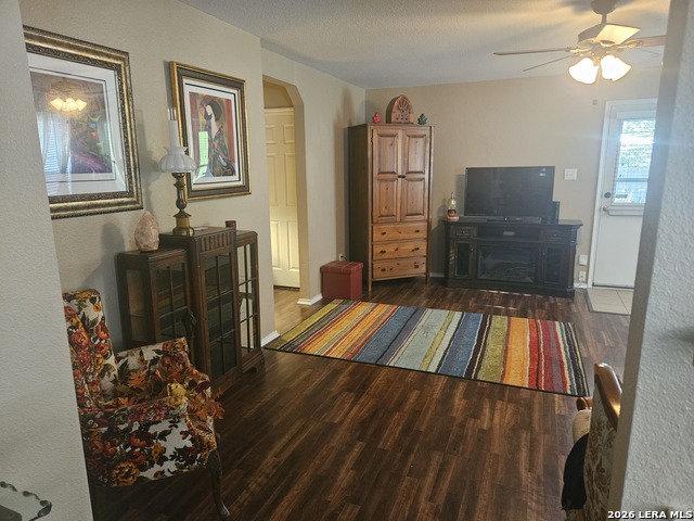 5830 Sherbrooke Oak Property Photo 14