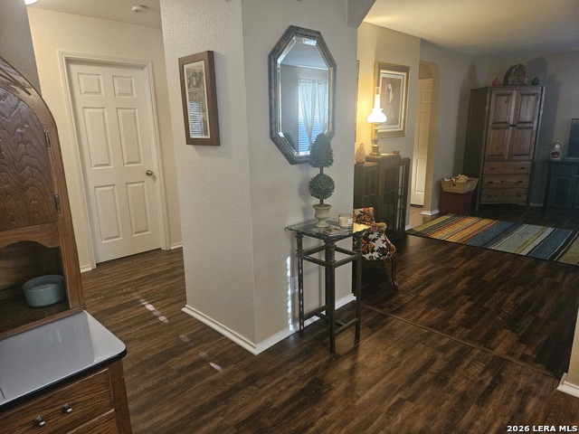 5830 Sherbrooke Oak Property Photo 15