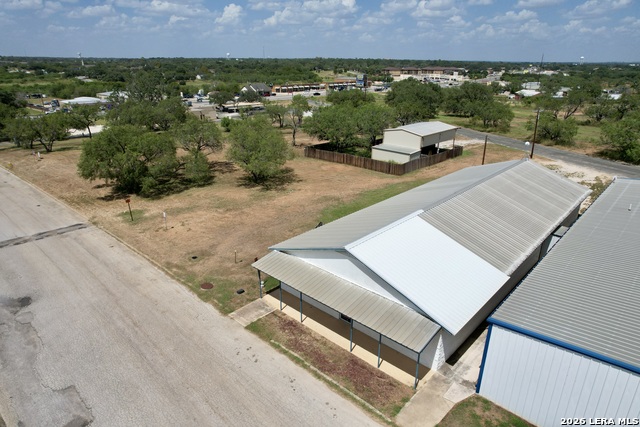 1375 Jr Blvd Property Photo 3