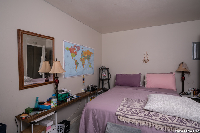300/302 Koch Property Photo 12