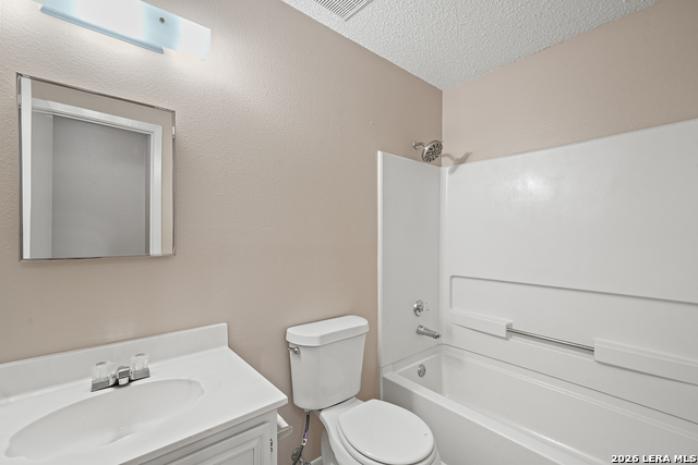 6827 Misty Field Dr Property Photo 14