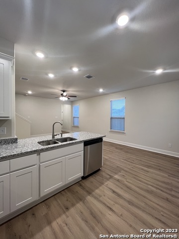 13851 Enzo Gate Property Photo 12