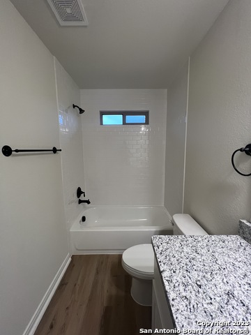 13851 Enzo Gate Property Photo 26