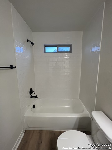13851 Enzo Gate Property Photo 32
