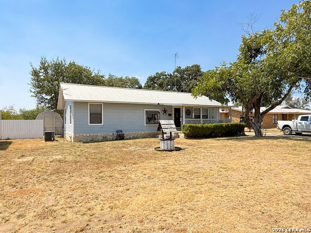 110 Renfro Dr Property Photo 2