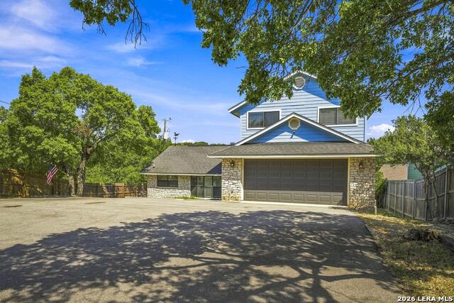 393 Nancy Drive Property Photo 3