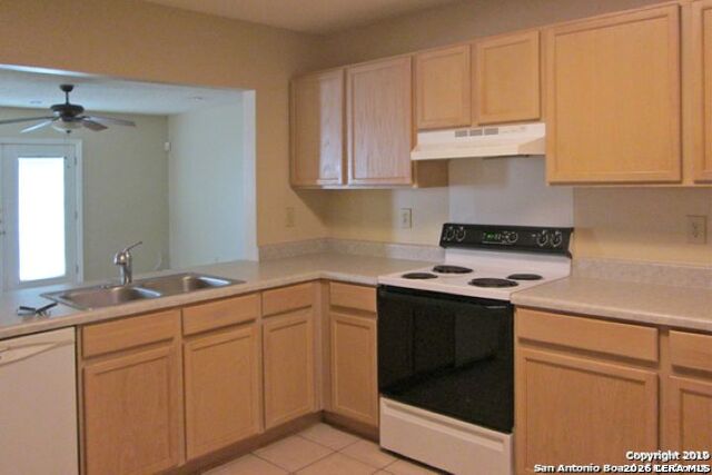 6718 Badger Pass Dr Property Photo 4