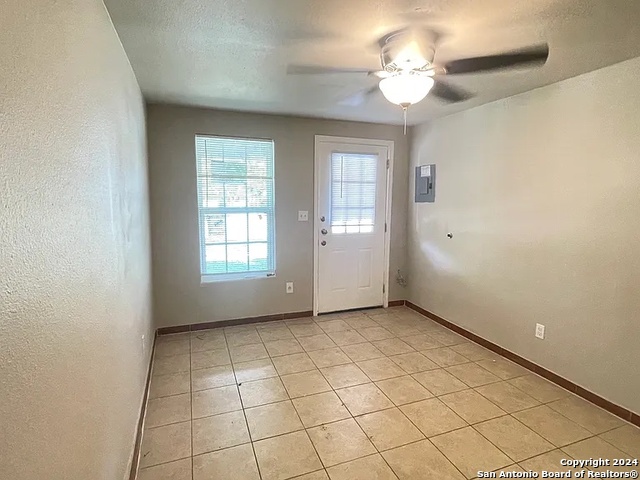 503 Grosvenor St Property Photo 5