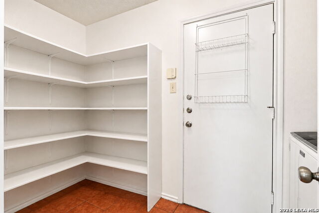 8214 Cantura Mls Property Photo 15