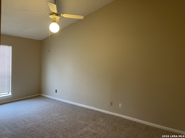 2255 Thousand Oaks Property Photo 6