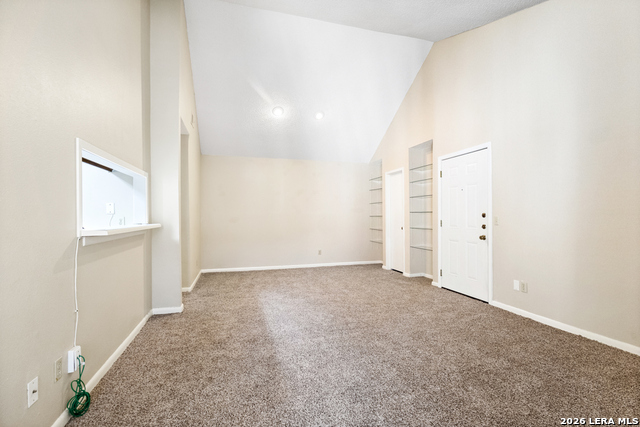 2255 Thousand Oaks Property Photo 6