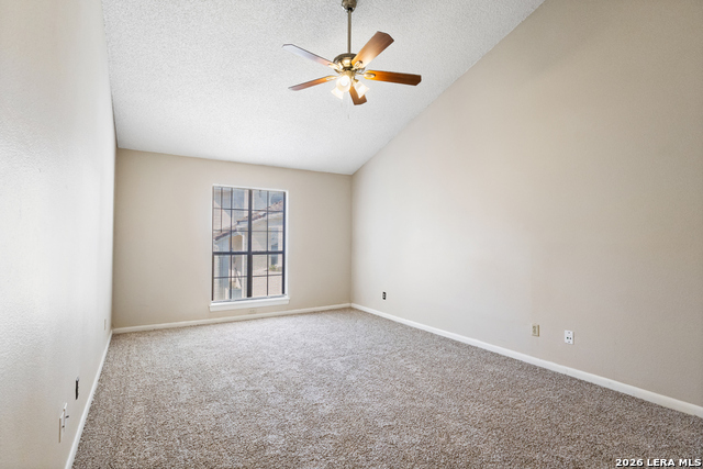 2255 Thousand Oaks Property Photo 13