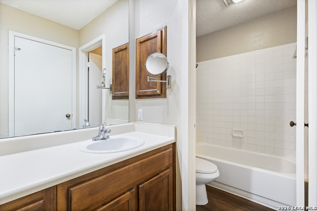 2255 Thousand Oaks Property Photo 16