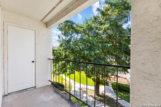 2255 Thousand Oaks Property Photo 24