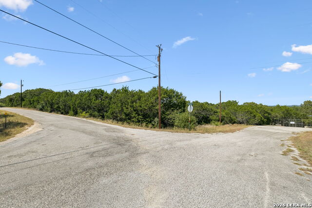 Comanche Trl Comanche Path Property Photo 4