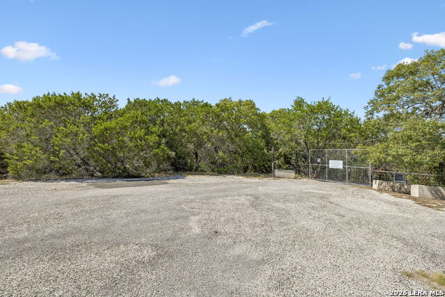 Comanche Trl Comanche Path Property Photo 5
