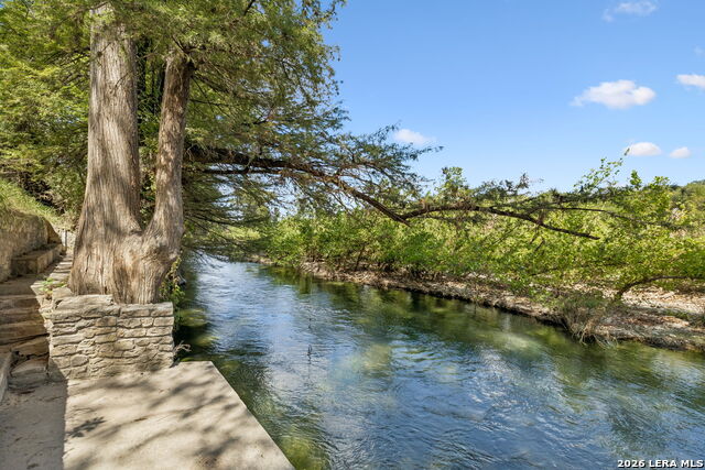 Comanche Trl Comanche Path Property Photo 16