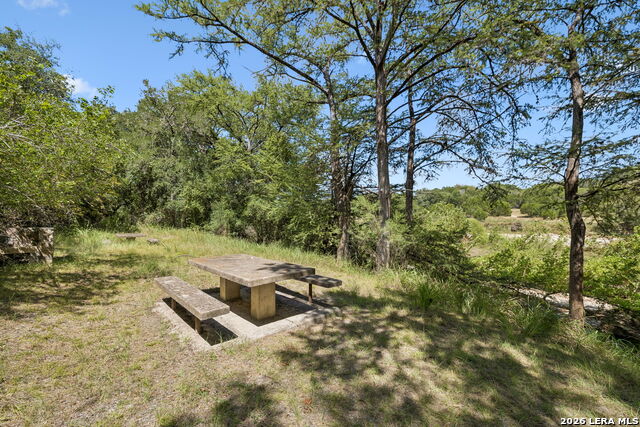 Comanche Trl Comanche Path Property Photo 17