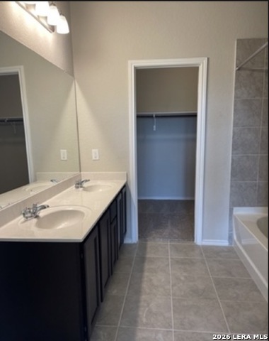 2509 Marty Way Property Photo 6