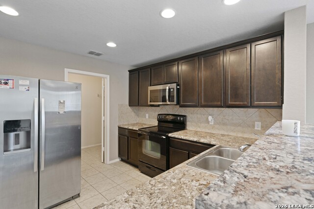 11747 Deer Ml Property Photo 11