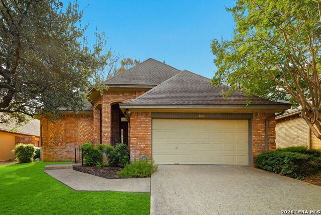 2806 Squaw Creek Dr Property Photo 3