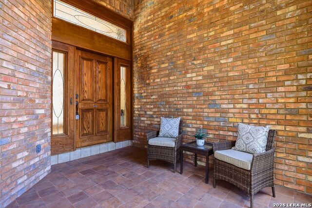2806 Squaw Creek Dr Property Photo 4